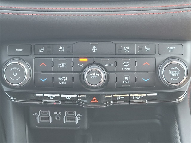 Vehicle image 24 of 41