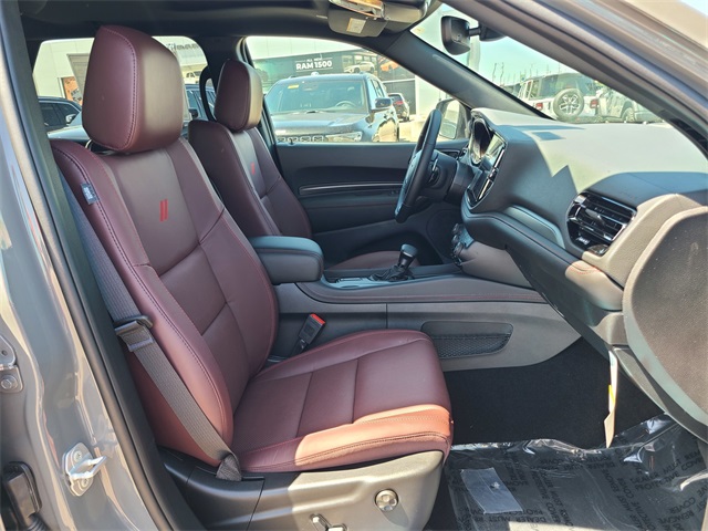 Vehicle image 19 of 41