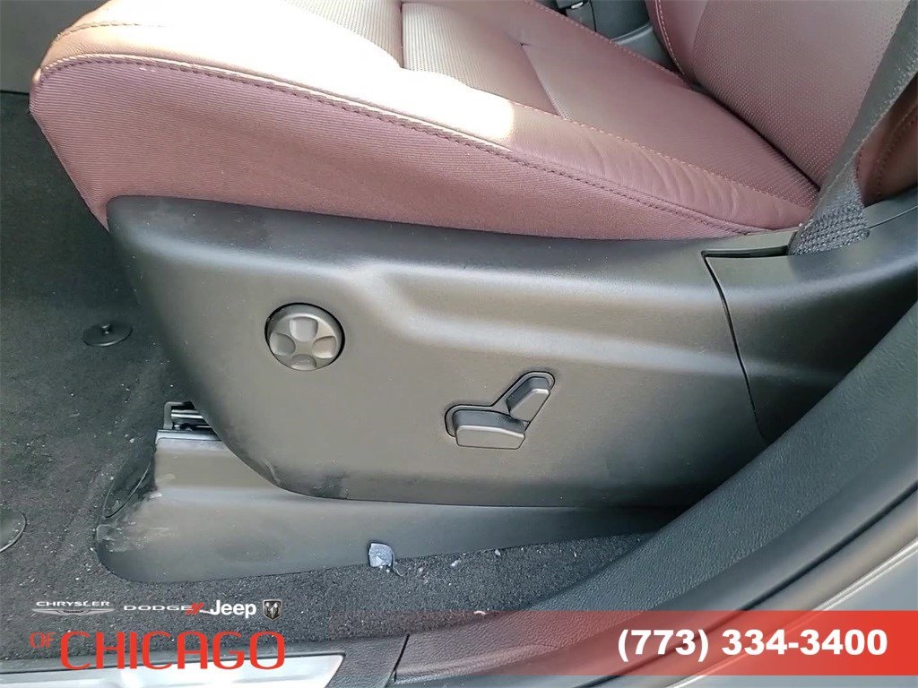 Vehicle image 25 of 25