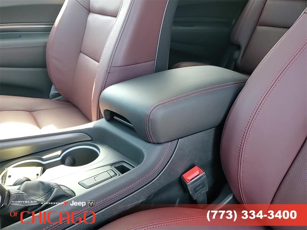 Vehicle image 20 of 25