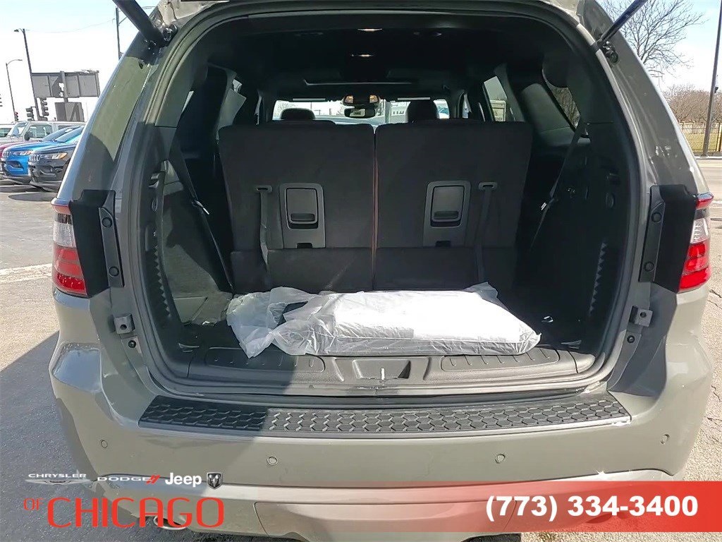 Vehicle image 12 of 25
