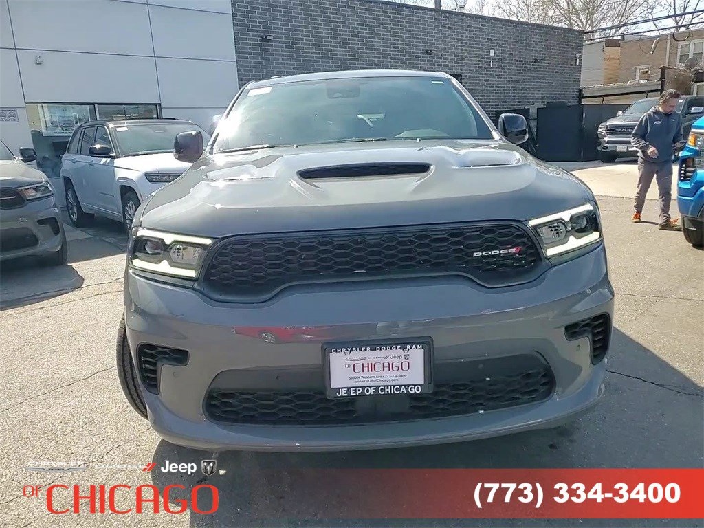 Vehicle image 5 of 24
