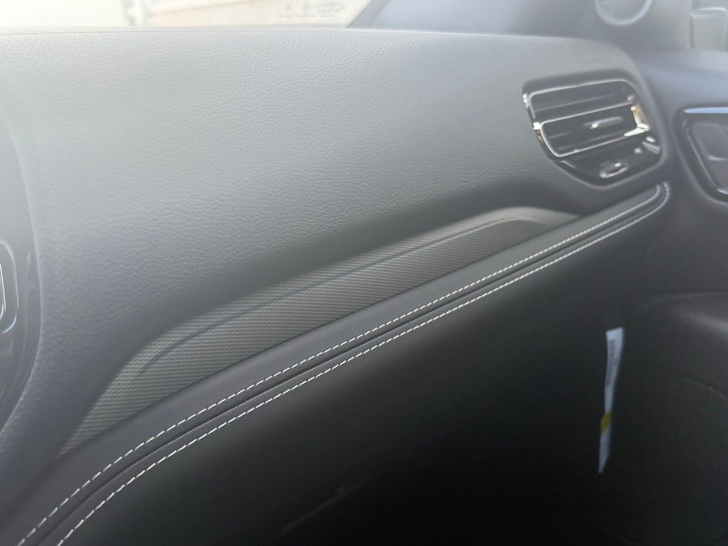 2025 Dodge Durango SRT Hellcat Image 40 of 42