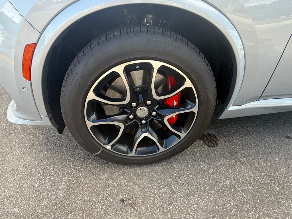 2025 Dodge Durango SRT Hellcat Image 10 of 42