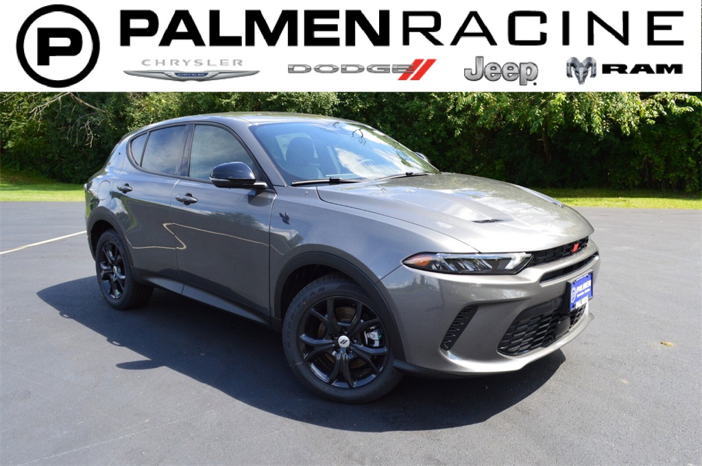 2025 Dodge Hornet GT Image 4 of 34