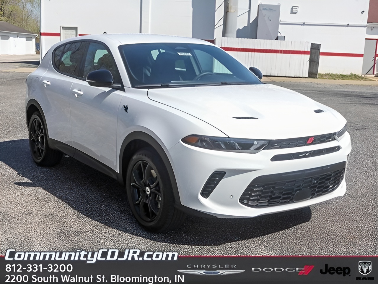 Vehicle image 24 of 29
