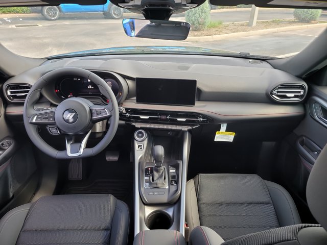 Vehicle image 13 of 21