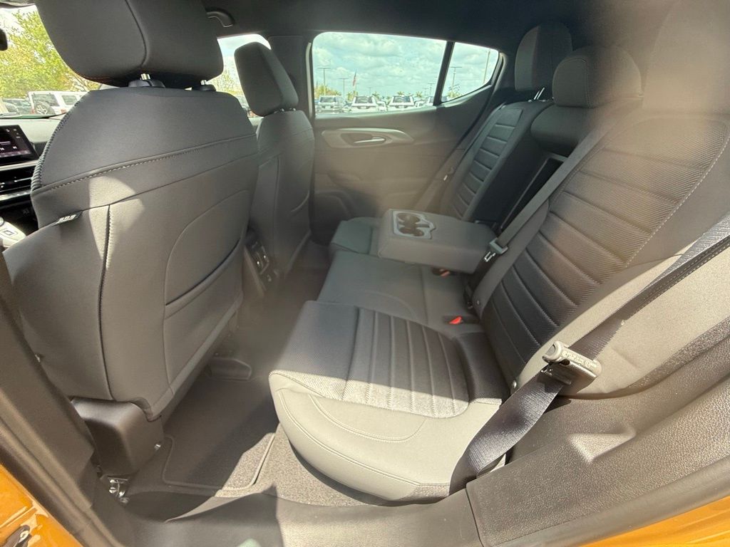 2025 Dodge Hornet GT Image 11 of 34