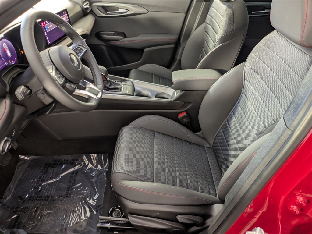 2025 Dodge Hornet GT Image 13 of 24