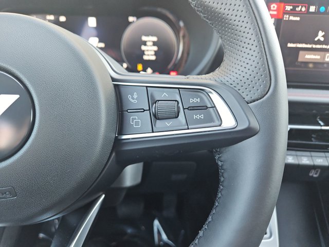 Vehicle image 47 of 57