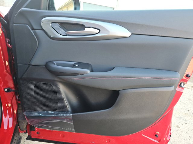 Vehicle image 28 of 57