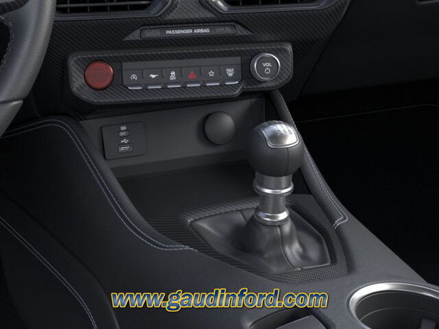 Vehicle image 16 of 23