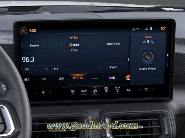 Vehicle image 15 of 23