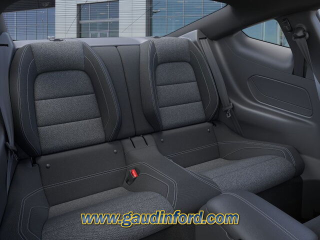 Vehicle image 11 of 23