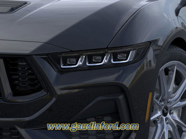 Vehicle image 19 of 23
