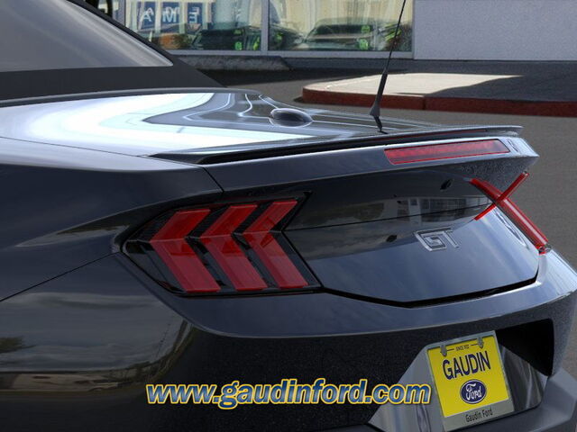 Vehicle image 10 of 23