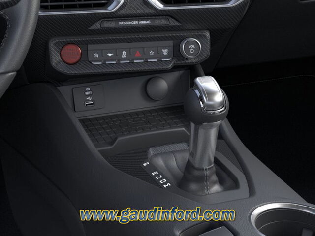Vehicle image 20 of 23