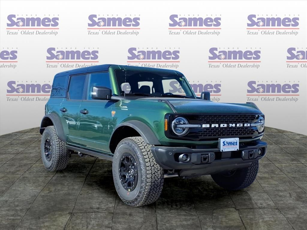 2025 Ford Bronco Badlands Image 3 of 17