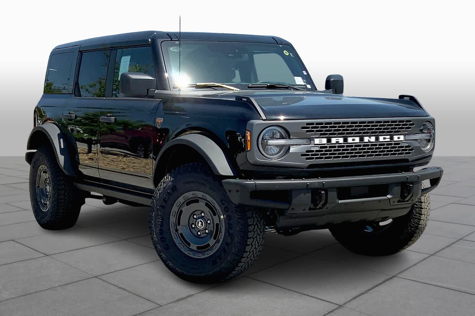 Vehicle image 5 of 17