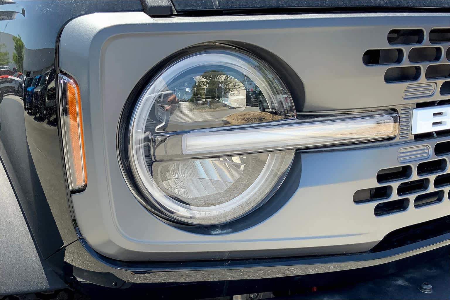 Vehicle image 13 of 17