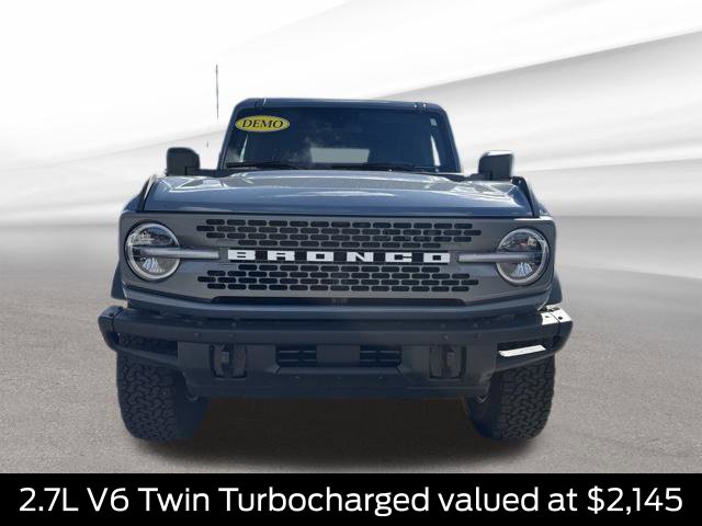 2025 Ford Bronco Badlands Image 2 of 33
