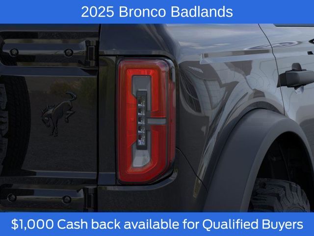 Vehicle image 22 of 25