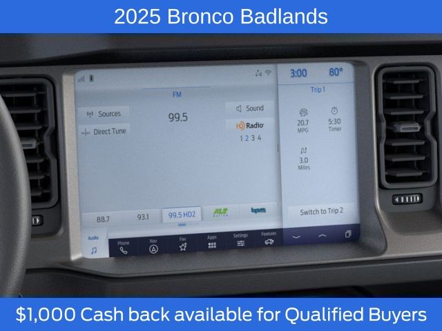 Vehicle image 17 of 25