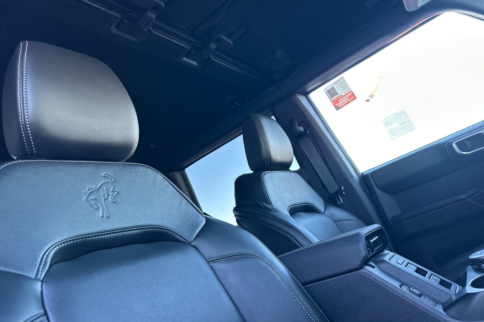 2025 Ford Bronco Badlands Image 12 of 29