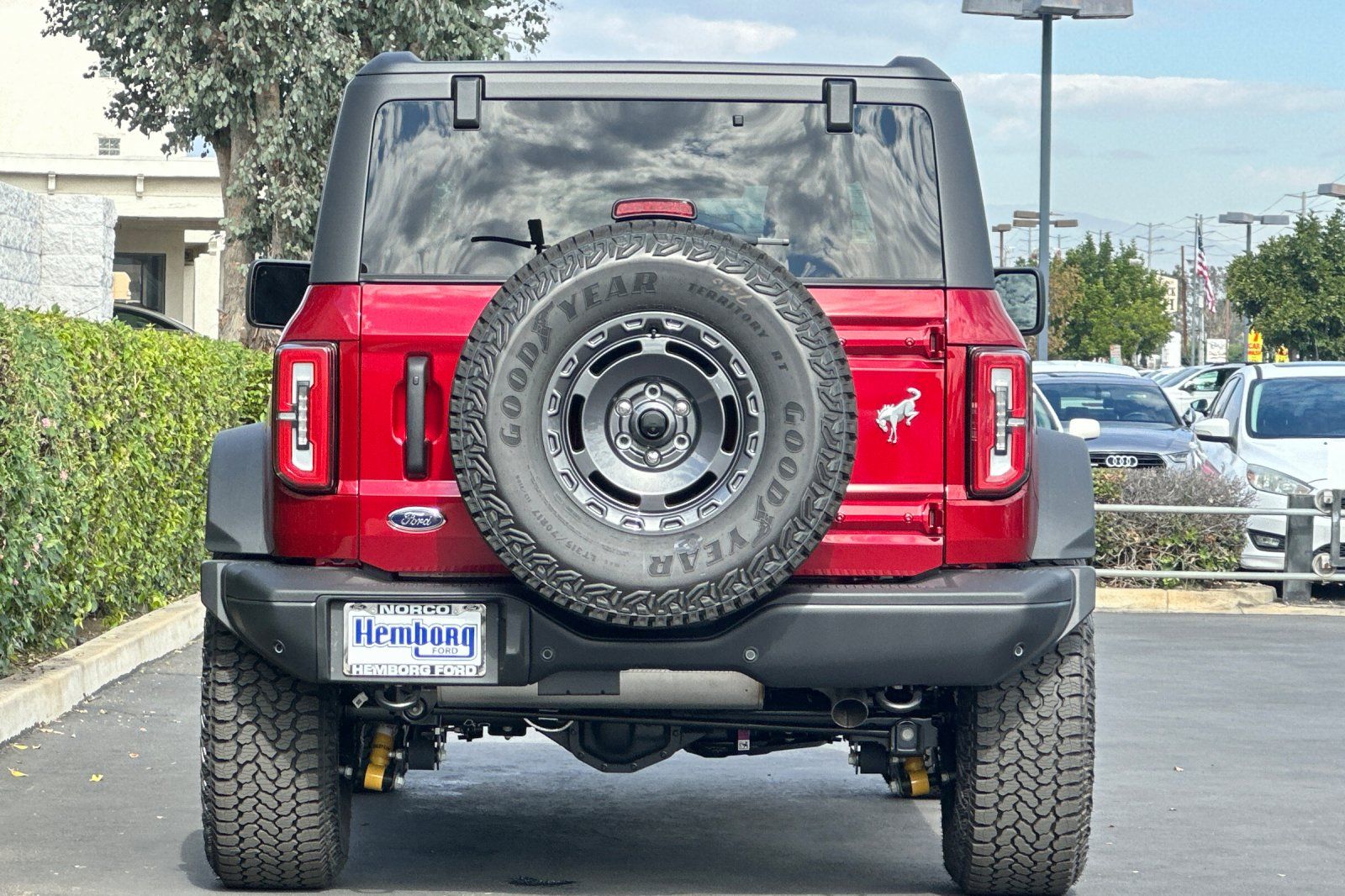 2025 Ford Bronco Badlands Image 7 of 29