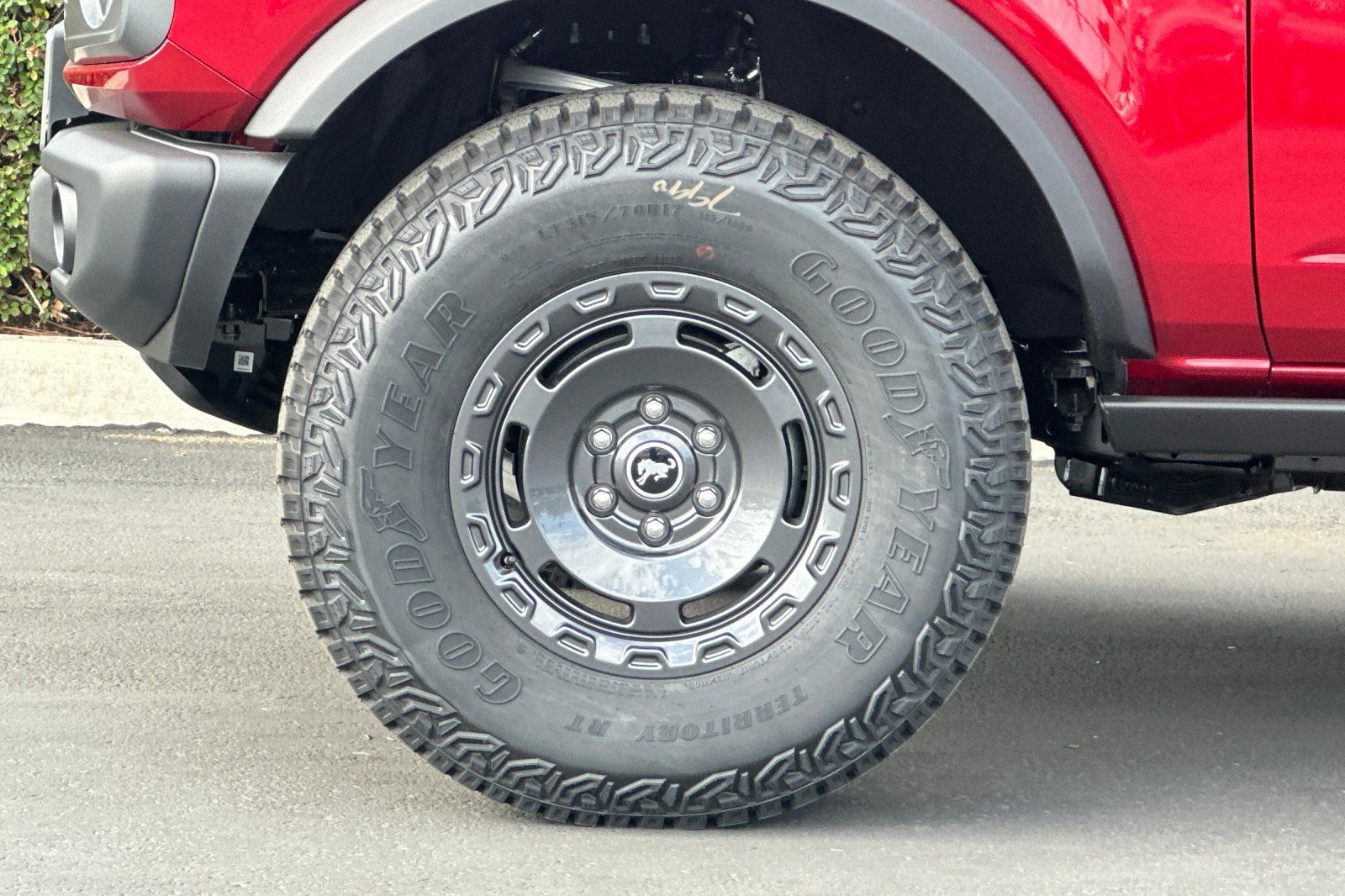 2025 Ford Bronco Badlands Image 10 of 29