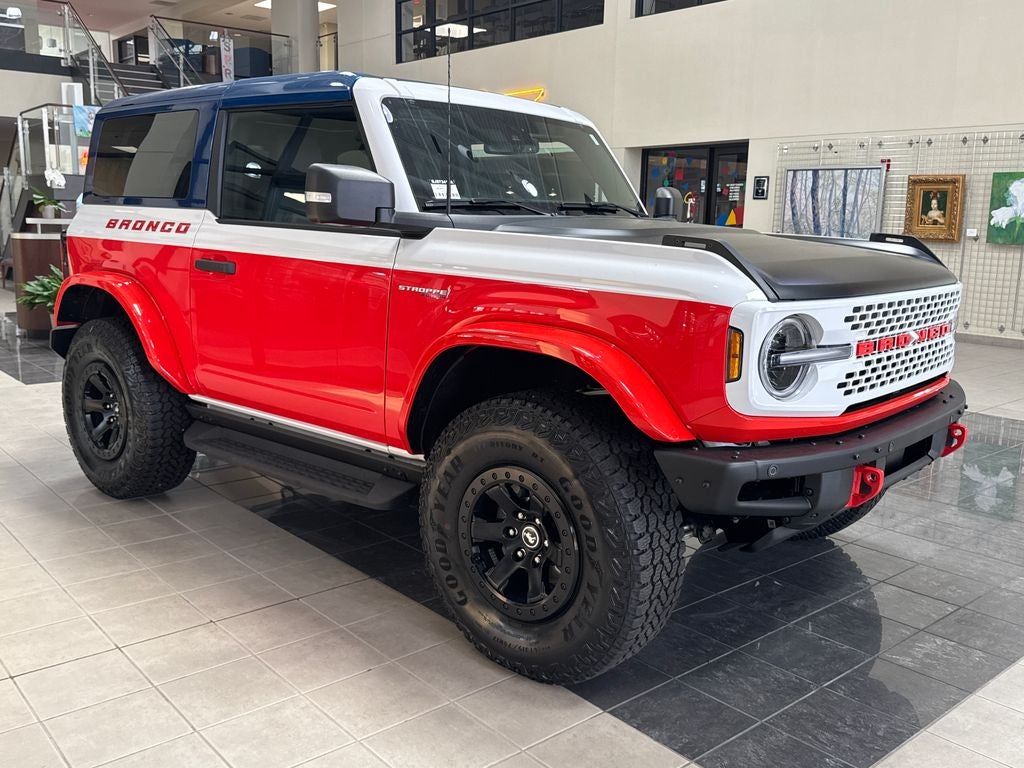 2025 Ford Bronco Stroppe Edition Image 3 of 28