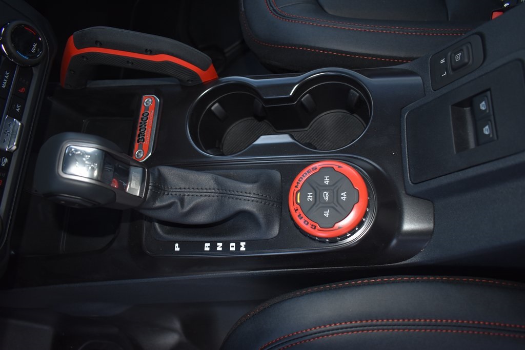 Vehicle image 28 of 35