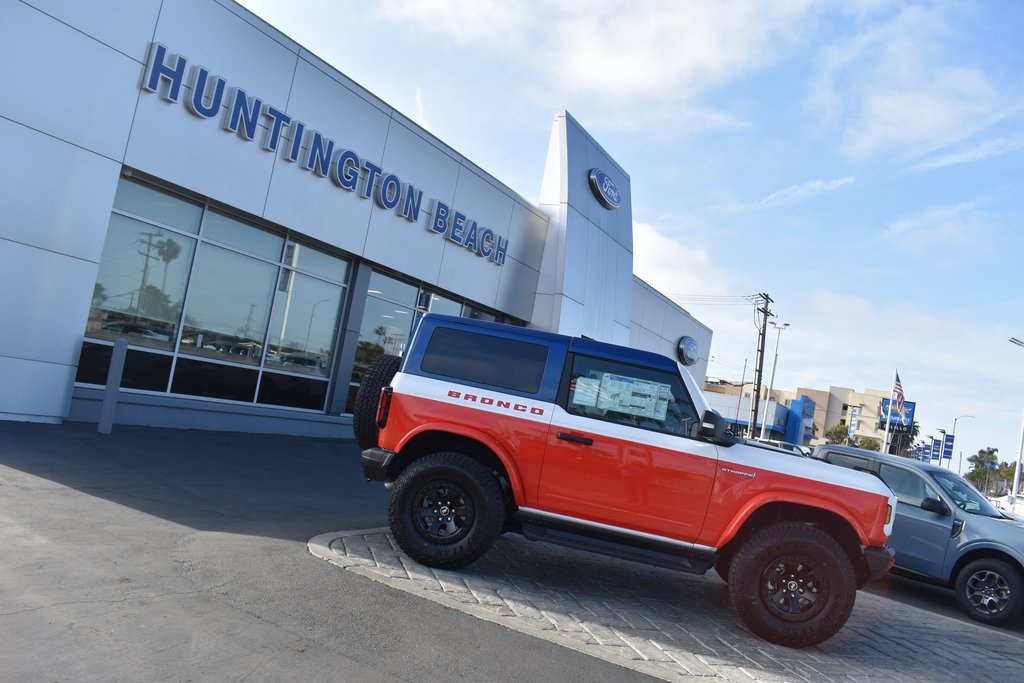 Vehicle image 6 of 35