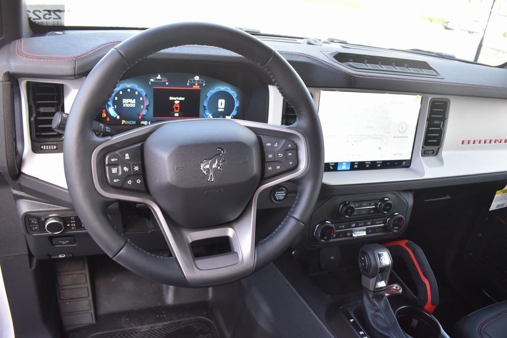 Vehicle image 23 of 35