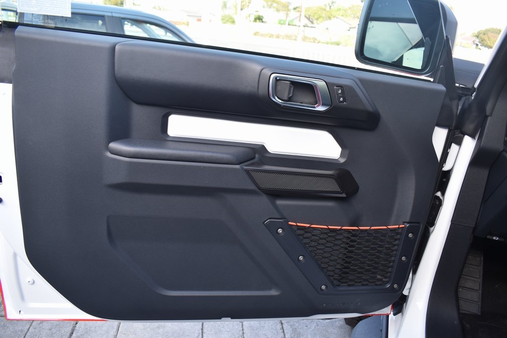 Vehicle image 24 of 35