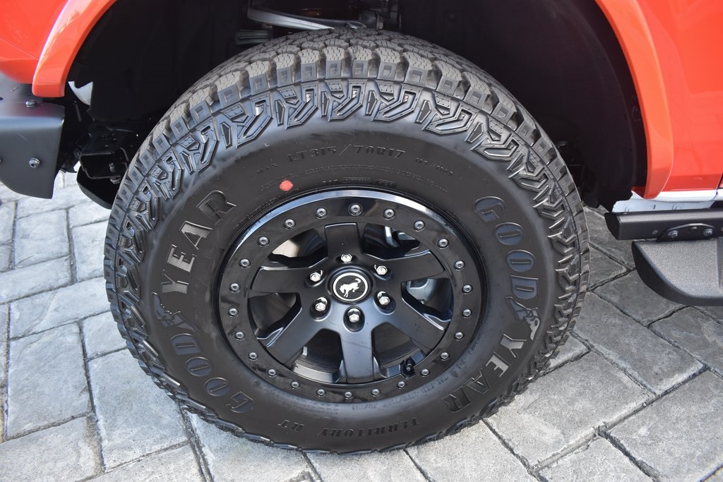 Vehicle image 16 of 35