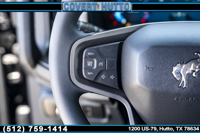 Vehicle image 18 of 28
