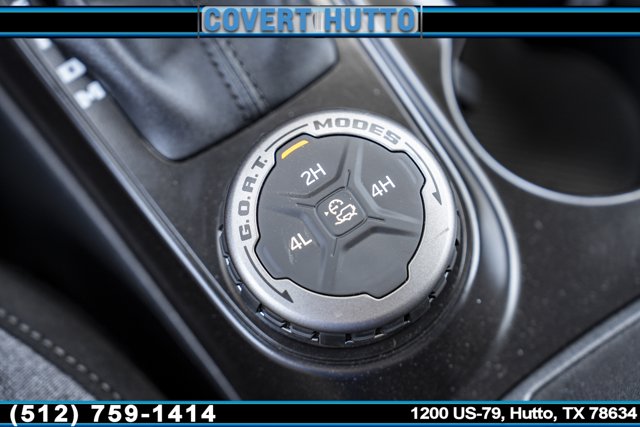 Vehicle image 22 of 28