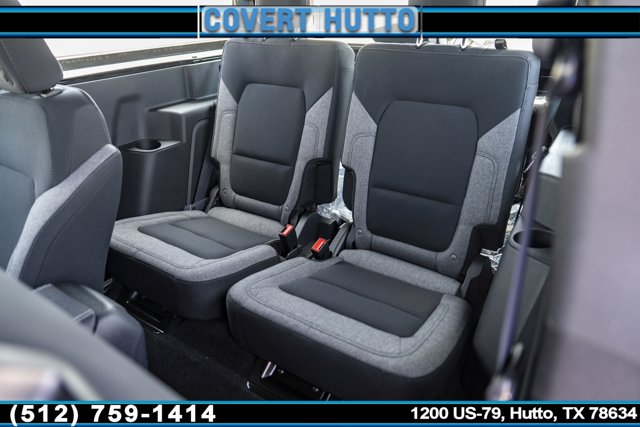 Vehicle image 16 of 28