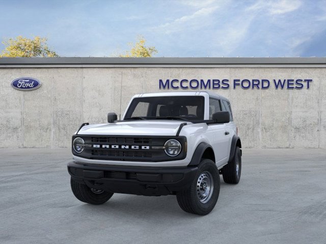 2025 Ford Bronco Base Image 2 of 25