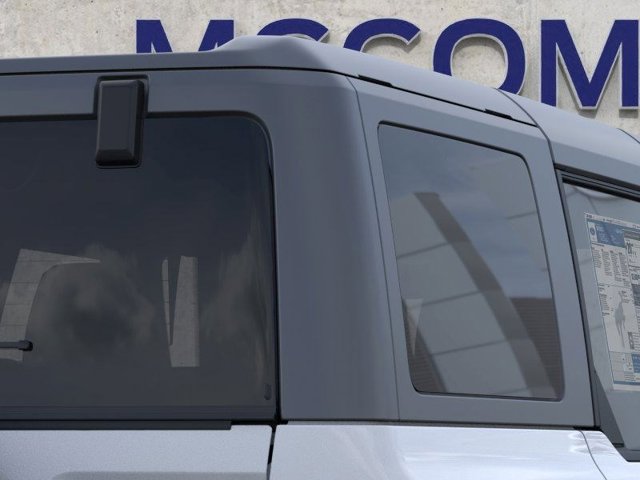 2025 Ford Bronco Base Image 22 of 25
