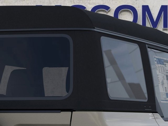 2025 Ford Bronco Base Image 22 of 25