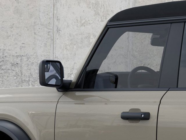 2025 Ford Bronco Base Image 23 of 25