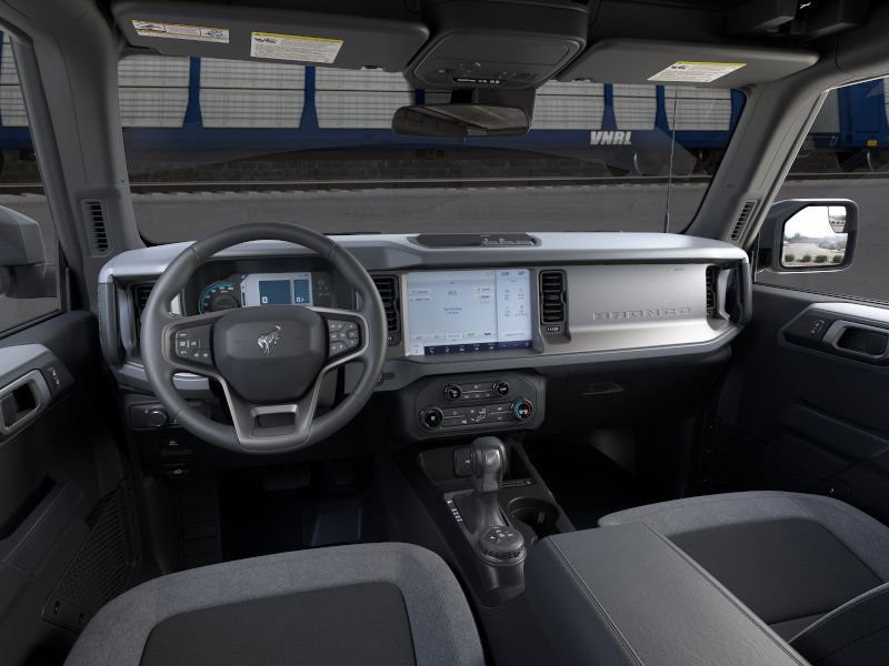 Vehicle image 9 of 25