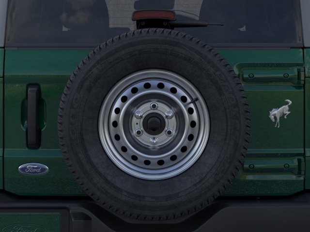 2025 Ford Bronco Base Image 10 of 25
