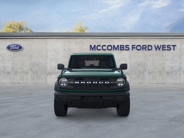 2025 Ford Bronco Base Image 3 of 25