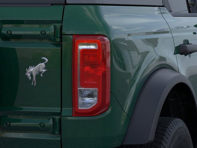 2025 Ford Bronco Base Image 24 of 25