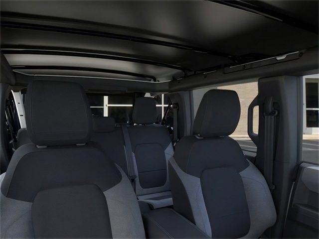 2025 Ford Bronco Base Image 12 of 25