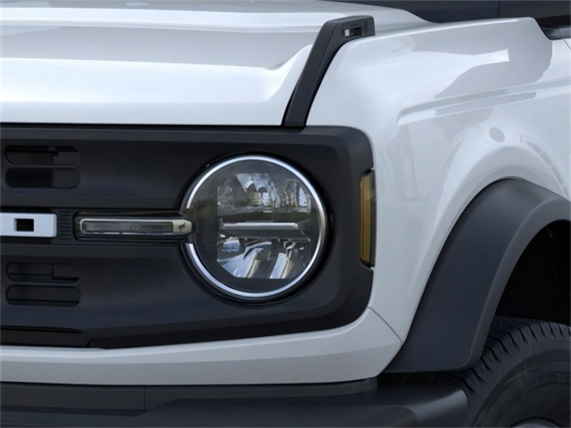 2025 Ford Bronco Base Image 23 of 25