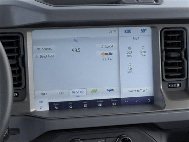 2025 Ford Bronco Base Image 18 of 25
